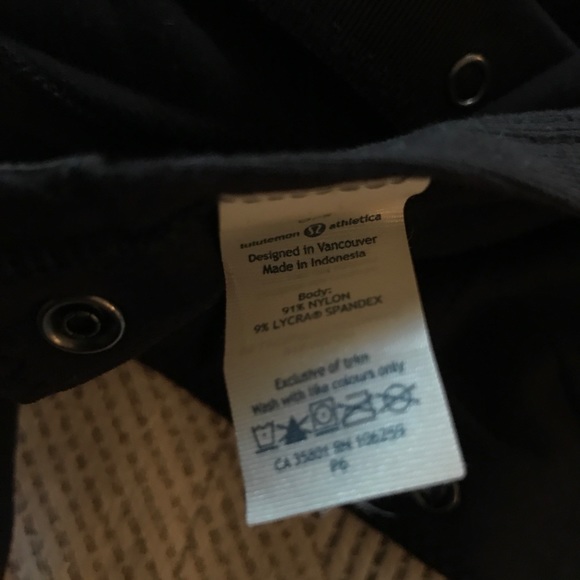 Lululemon Vinyasa Scarf - Picture 5 of 5